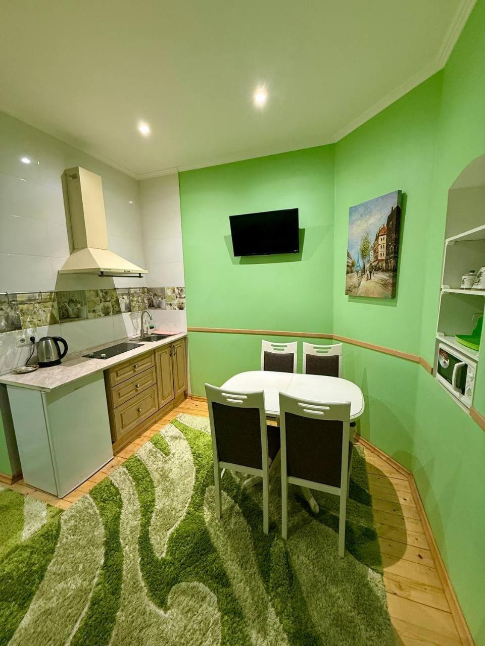 Apartments Provence Czerniowce Zewnętrze zdjęcie